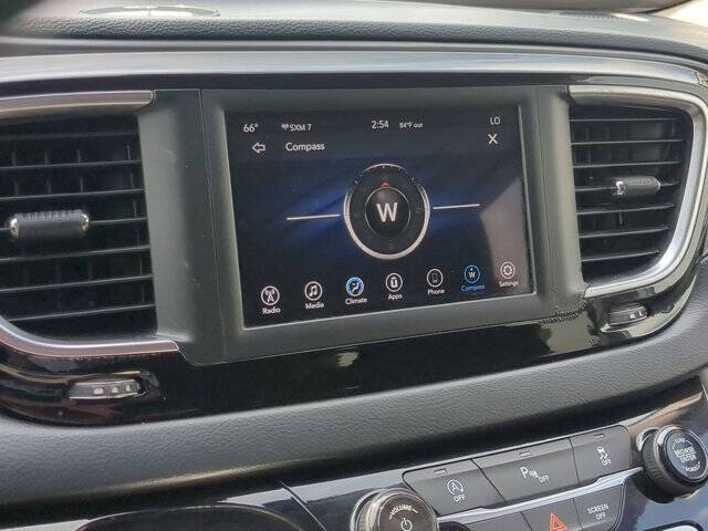 2020 Chrysler Pacifica Touring