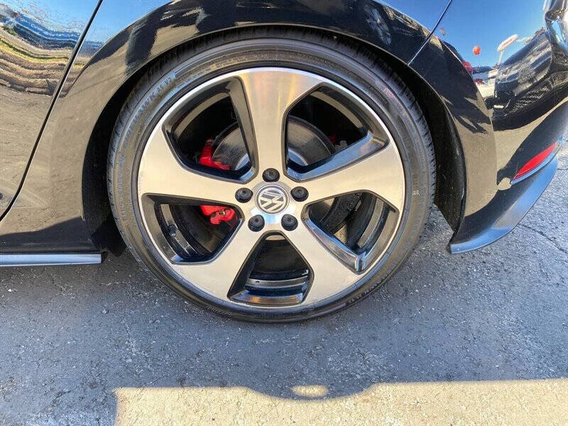 2018 Volkswagen Golf GTI S