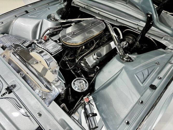 1962 Ford Thunderbird