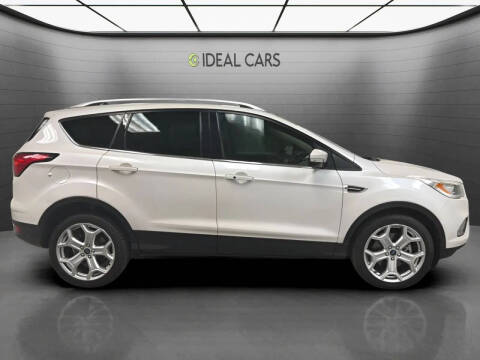 2019 Ford Escape Titanium