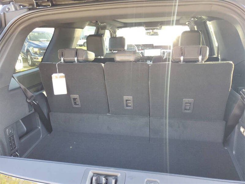 2025 Ford Expedition Tremor