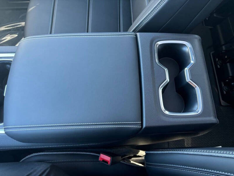 2024 GMC Sierra EV Denali Edition 1