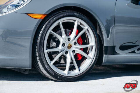 2017 Porsche 911 Carrera
