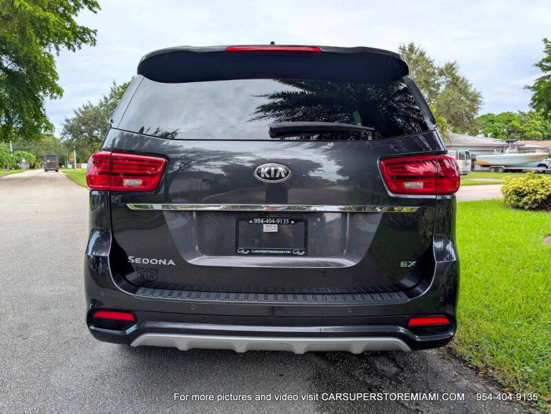 2021 Kia Sedona