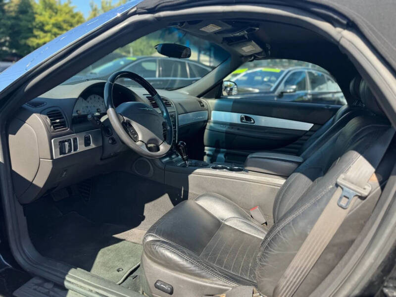 2002 Ford Thunderbird Deluxe