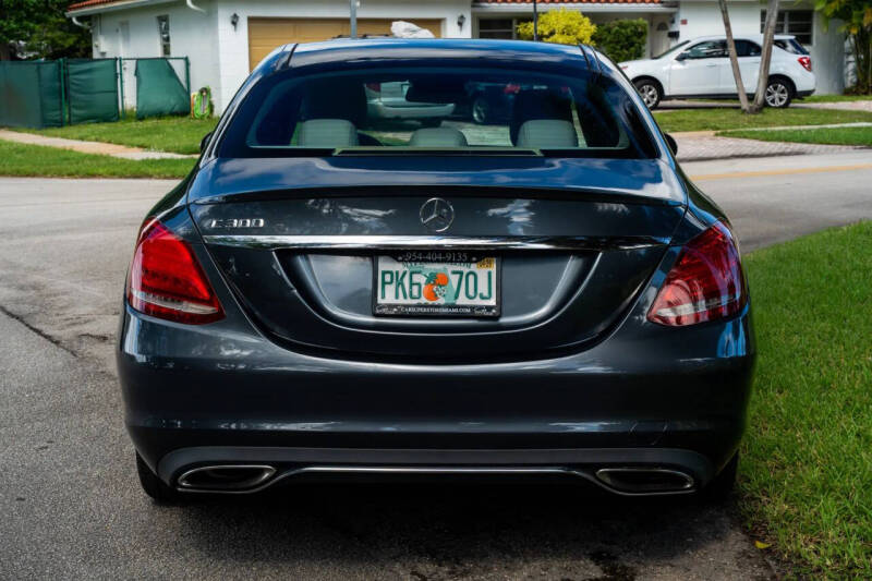 2015 Mercedes-Benz C-Class C 300