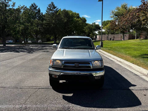 2002 Toyota 4Runner SR5