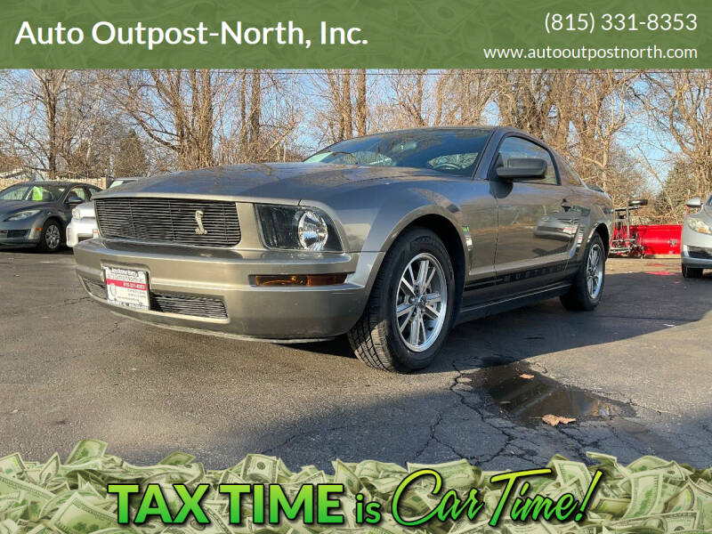 2005 Ford Mustang for sale at Auto Outpost-North, Inc. in McHenry IL