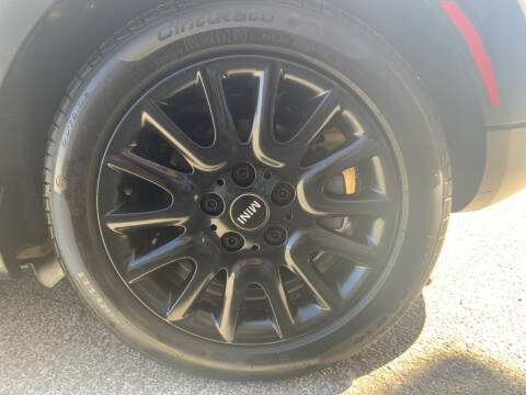 2017 MINI Hardtop 4 Door Cooper