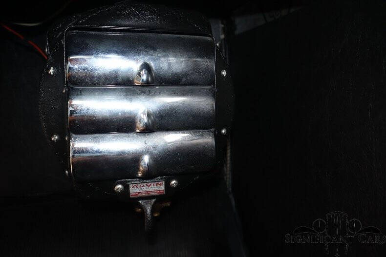 1933 Plymouth Model PC