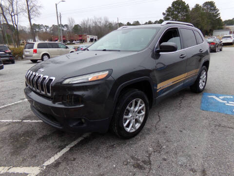 2014 Jeep Cherokee for sale at Creech Auto Sales in Garner NC