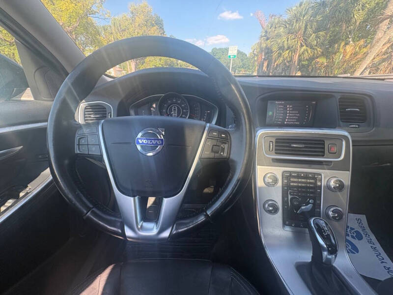 2018 Volvo S60 T5 Dynamic