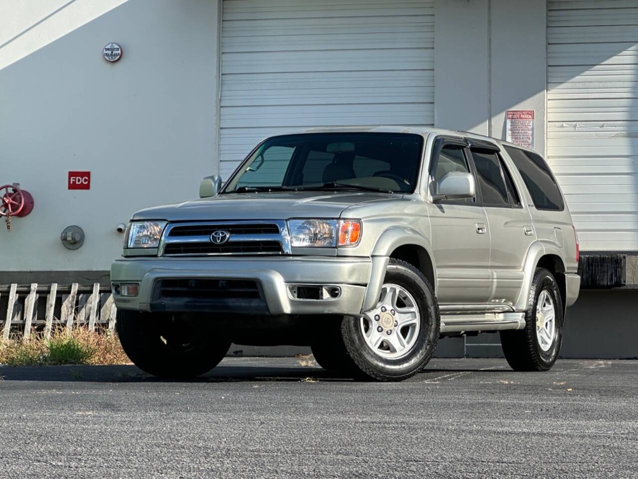 2000 Toyota 4Runner for sale at Prompt Luxury Cars LLC in Austell, GA