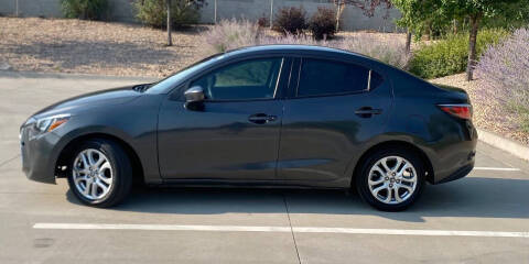 2017 Toyota Yaris iA