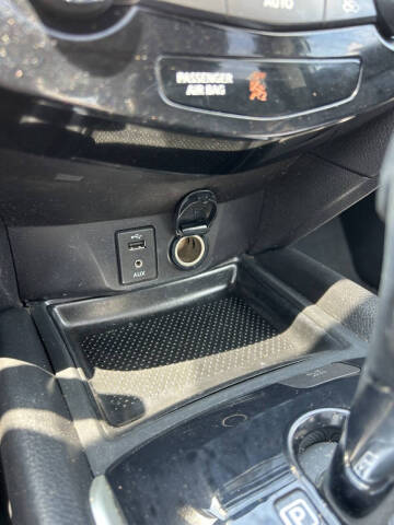2016 Nissan Rogue SL