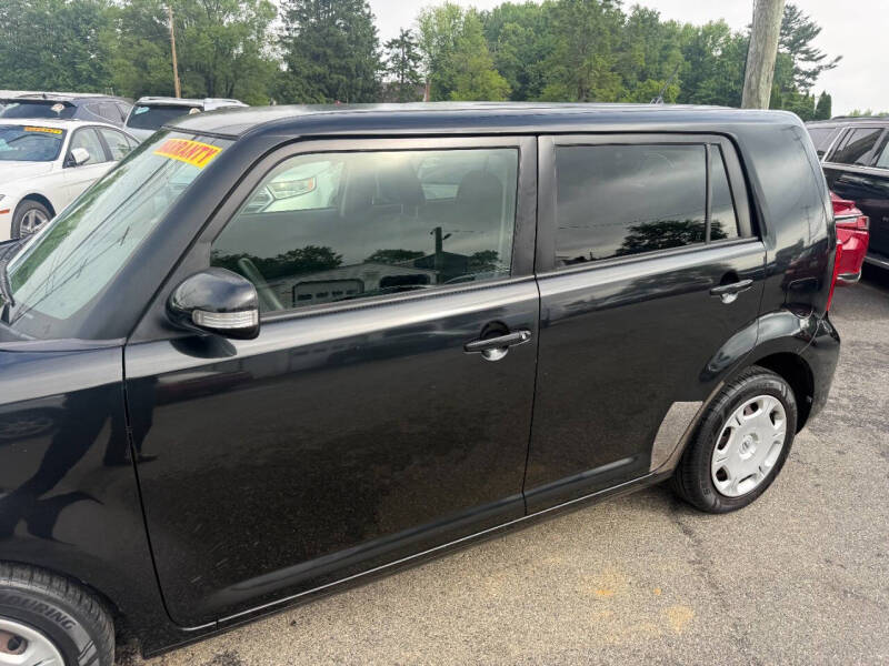 2012 Scion xB Release Series 9.0