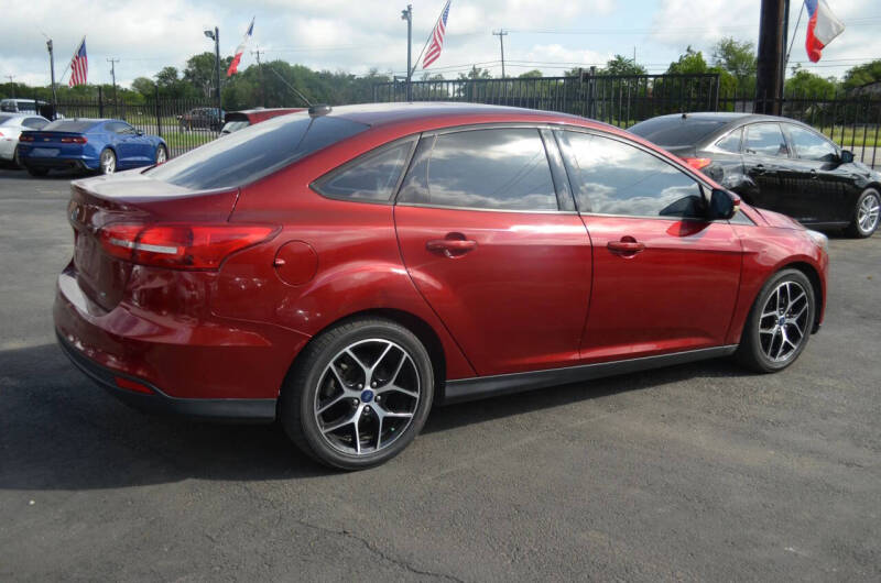 2017 Ford Focus SEL