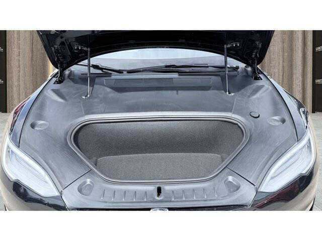 2021 Tesla Model S Long Range