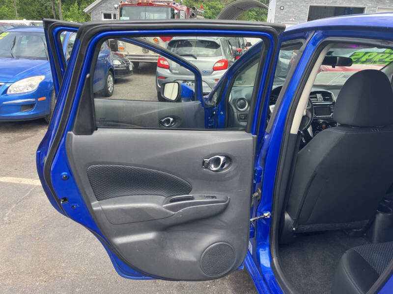 2016 Nissan Versa Note SV