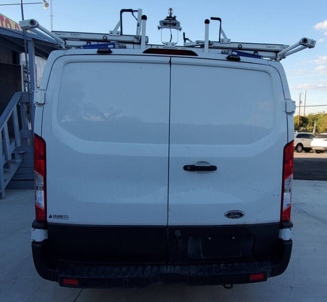 2019 Ford Transit Cargo Van Passenger photo 3