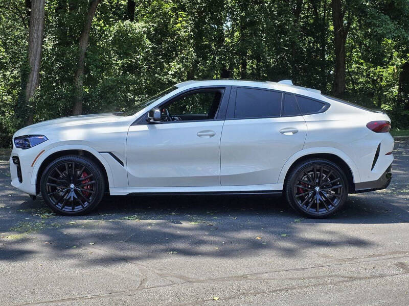 2021 BMW X6 M50i
