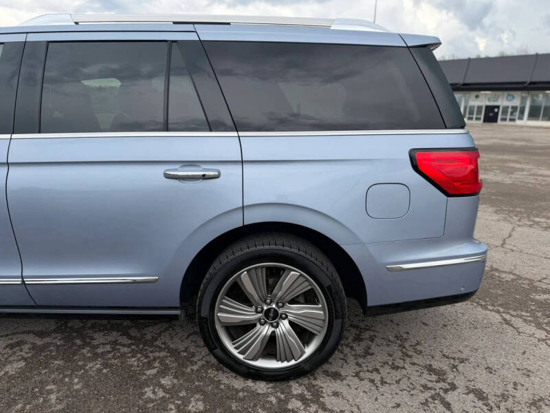 2018 Lincoln Navigator Black Label