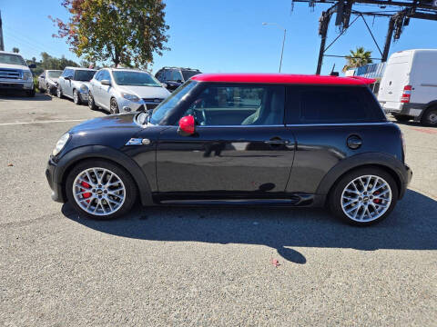 2009 MINI Cooper John Cooper Works