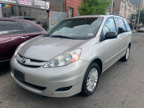 2010 Toyota Sienna for sale at Gallery Auto Sales in Bronx NY