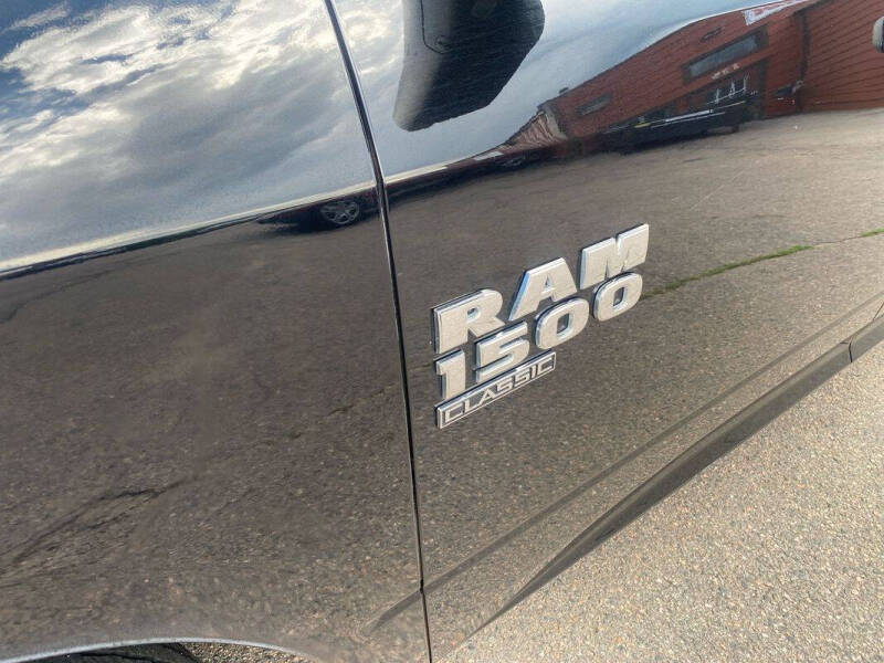 2023 RAM 1500 Classic