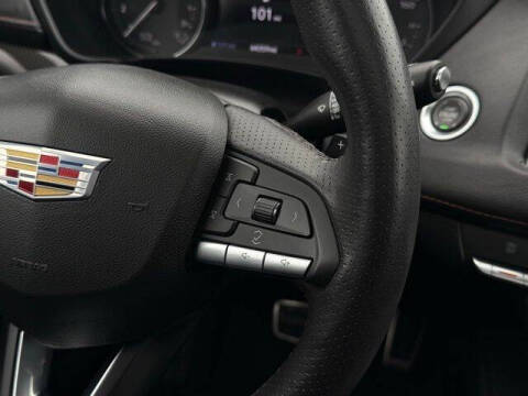 2022 Cadillac XT4 Sport