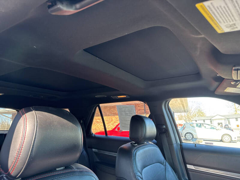 2017 Ford Explorer Sport