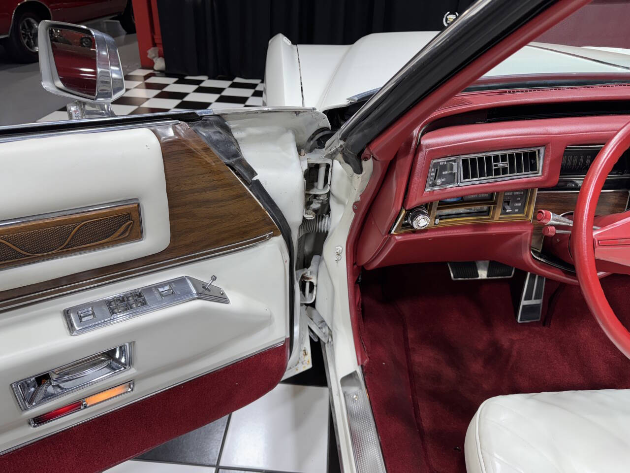 1975 Cadillac Eldorado 75