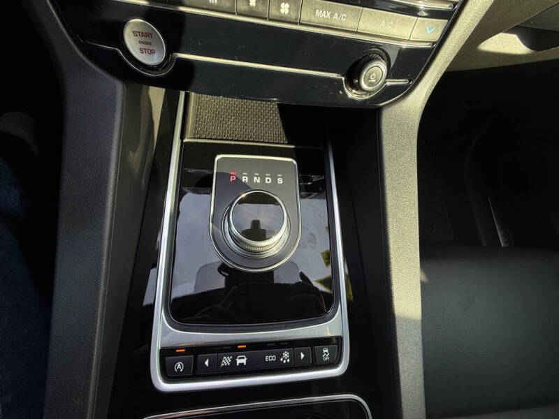 2017 Jaguar F-PACE 20d Premium