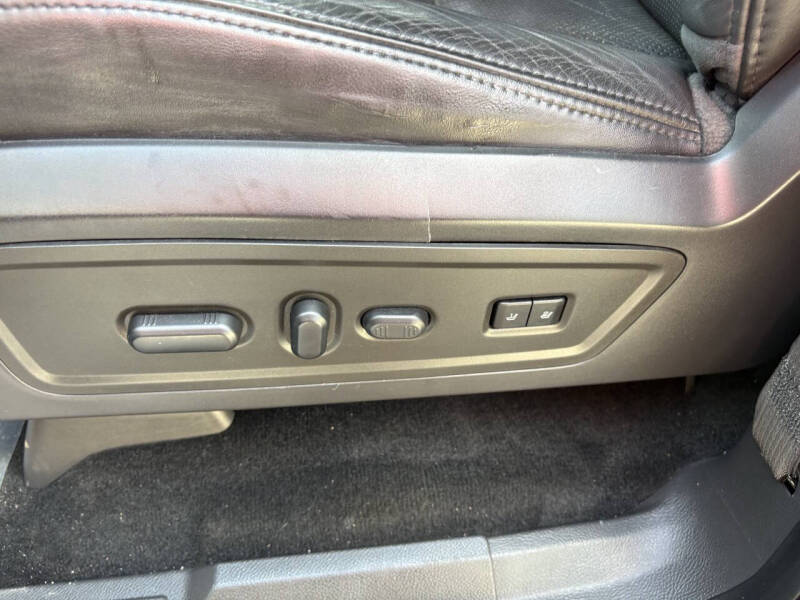 2012 Lincoln Navigator