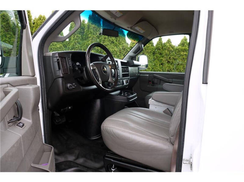2019 Chevrolet Express 3500