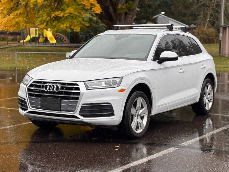 2019 Audi Q5 quattro Premium 45 TFSI