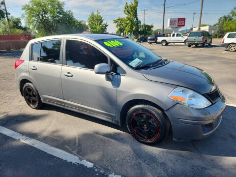 2012 Nissan Versa 1.8 S