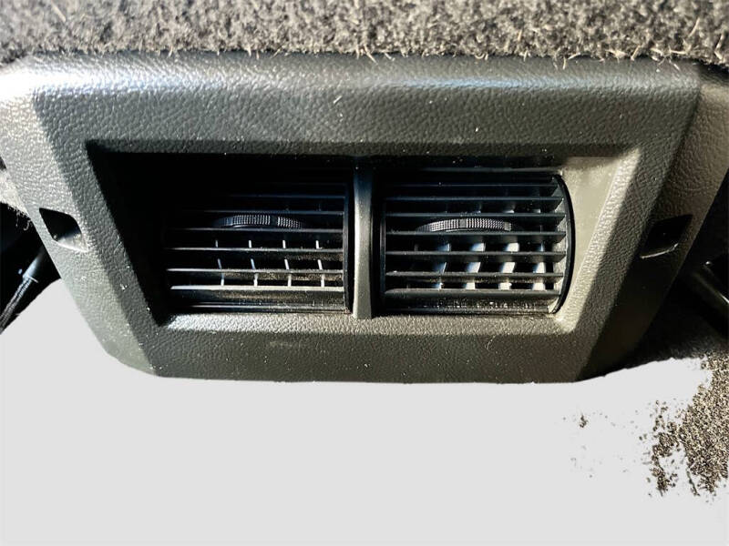 2019 RAM 1500 Classic Laramie