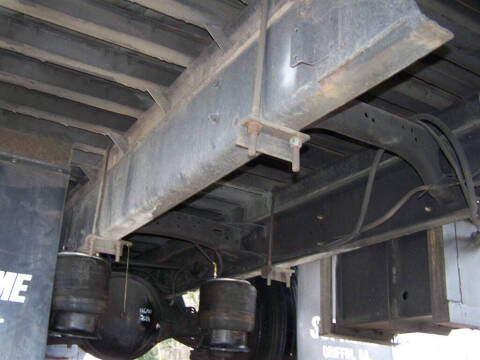 2002 Freightliner FL70