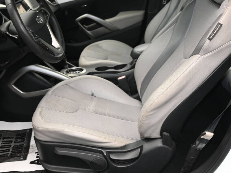 2012 Hyundai Veloster