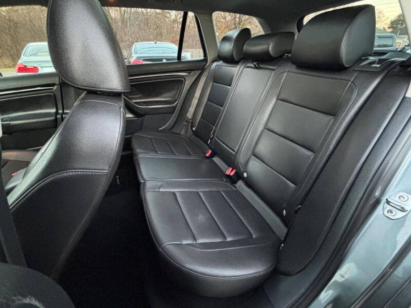 2013 Volkswagen Jetta SportWagen TDI