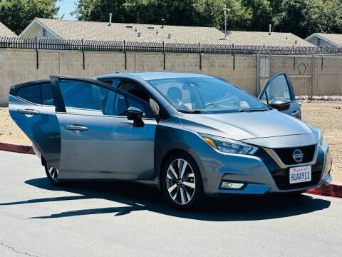 2020 Nissan Versa SR