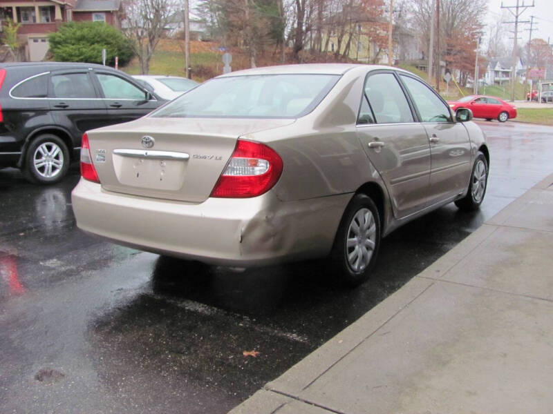 2005 Toyota Camry Standard photo 4