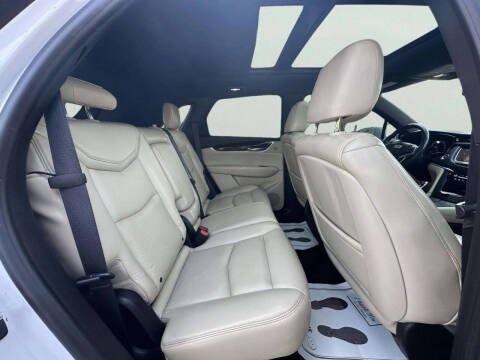 2017 Cadillac XT5 Premium Luxury