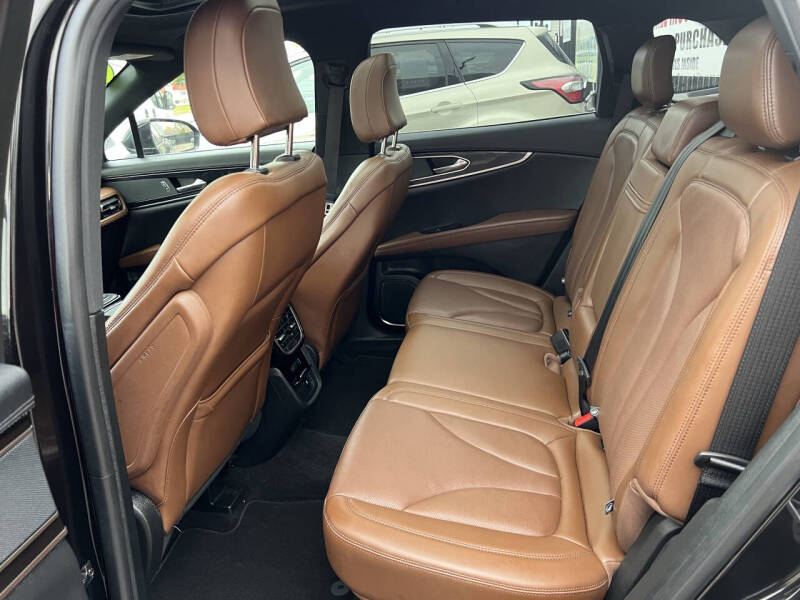 2023 Lincoln Nautilus Reserve