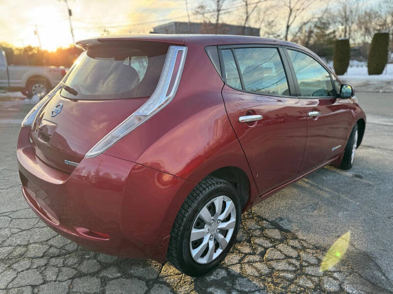 2015 Nissan LEAF S
