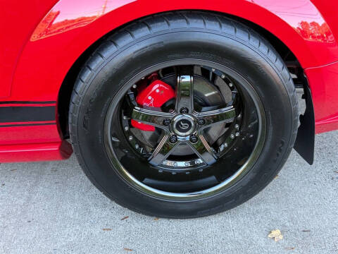 2006 Ford Mustang GT Deluxe