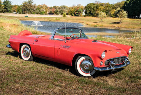 1956 Ford Thunderbird