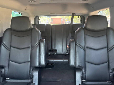 2019 Cadillac Escalade Luxury