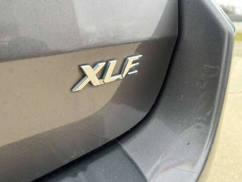 2019 Toyota Sienna XLE 8-Passenger